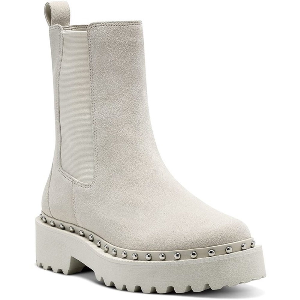 VINCE CAMUTO MEENDEY CHELSEA BOOT 9.5 women. Brand New in Box